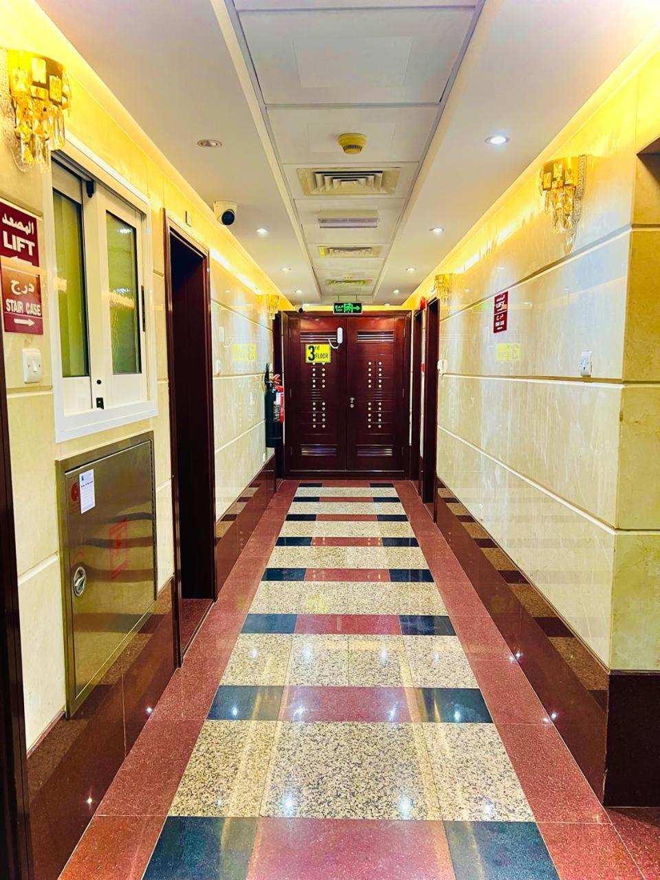 Galaxy Star Hotel Dubái Exterior foto